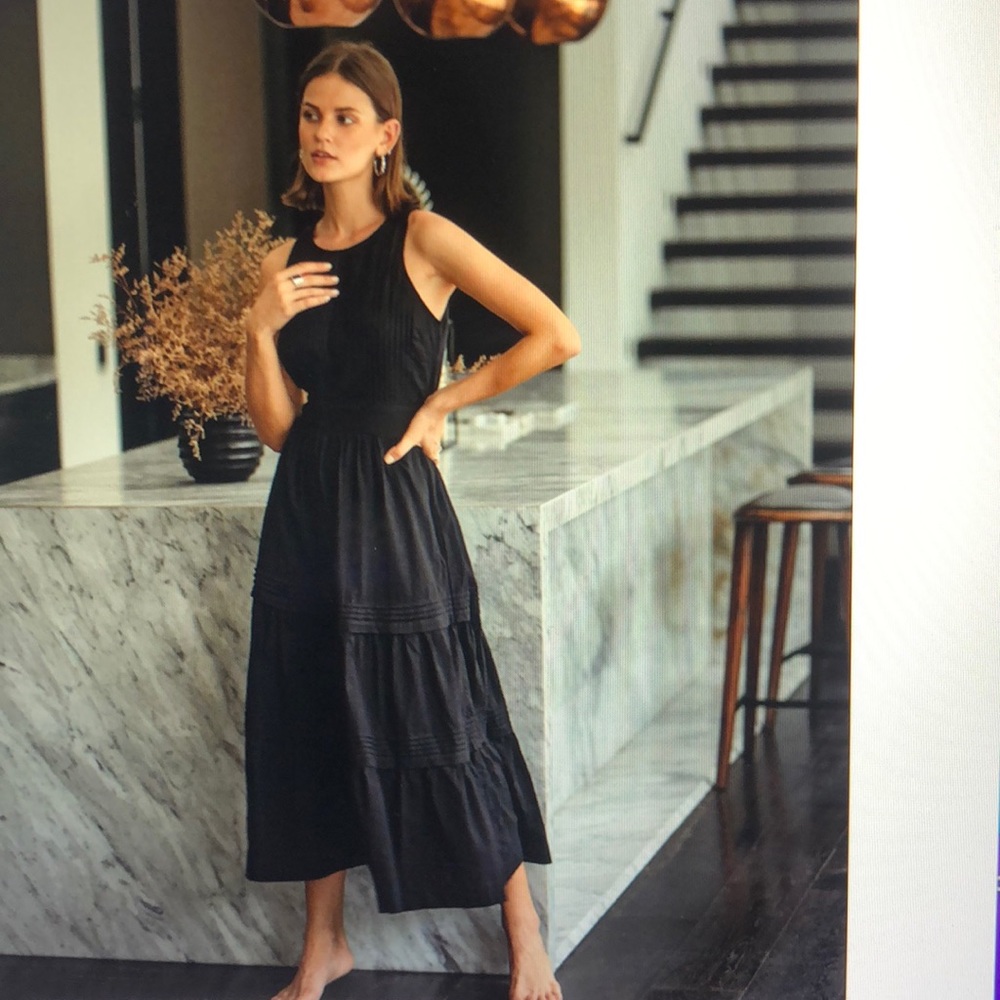Pampelone Perle Midi Dress